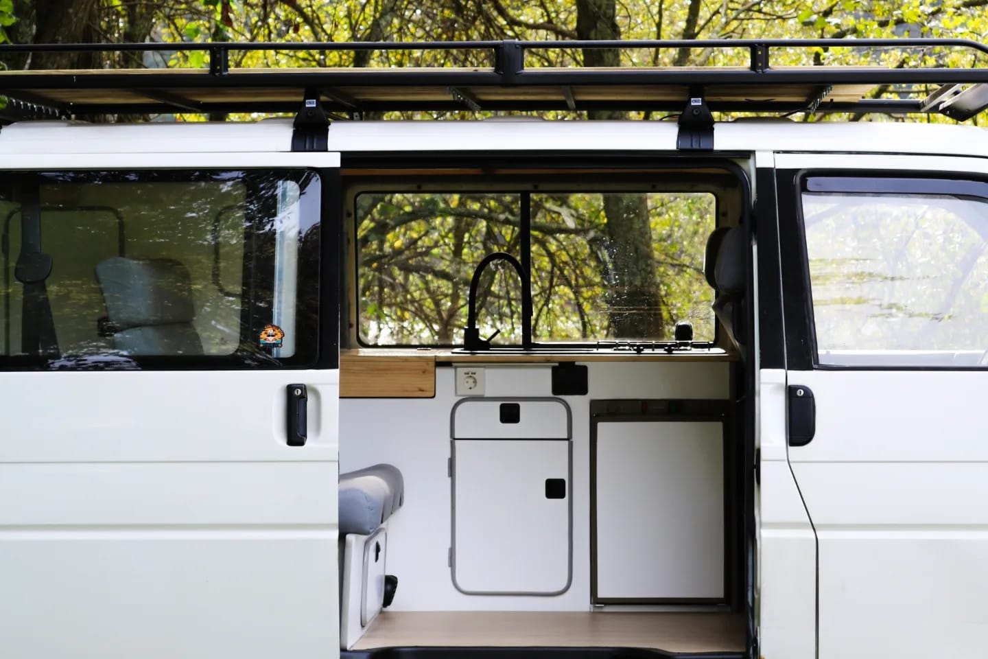 0e21cf84-2f2b-46df-a9b8-3fe94bffceae.jpg ROOF RACK GRADE DE TEJADILHO VW T4 (KIT 4 SUPORTES) - Image 3