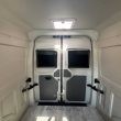 PAINÉIS SUPERIORES EM ABS PARA PORTAS TRASEIRAS MAN TGE / CRAFTER BEGE 2018 – ATUALIDADE - Image 6